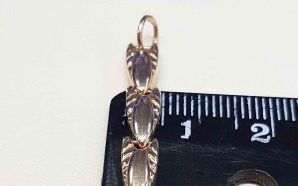 Золотой браслет ДД25 фото Золотой браслет ДД25 звено на фоне линейки для понимания размера звена