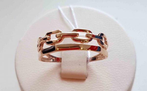 фото Золотое кольцо КБ454 на подставке