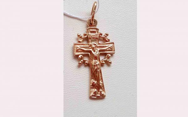 Золотой крестик КП50 Фото Золотой крестик КП50 на подвеске