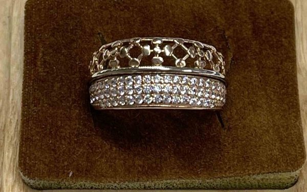 фото Золотое кольцо КВ2333 в подарочной коробке