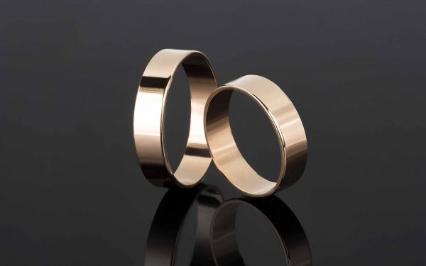 Фото Обручальное кольцо ОБ.Е.5 средний вес 2.33 грамма