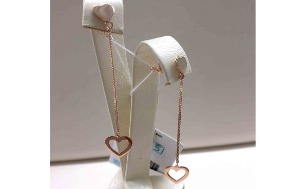 Сережки золотые СБ358 Фото золотые сережки СБ358 на подставке