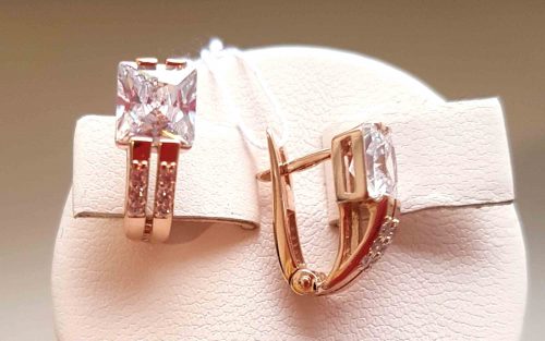 Фото Золотые серьги СВ1304 на подставке