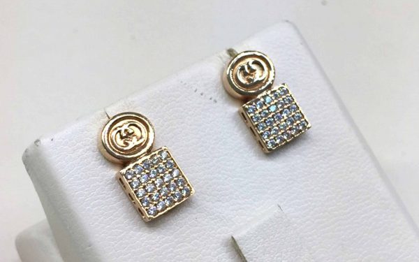 Сережки золотые СВ1564.1 Фото Сережки золотые СВ1564 из красного золота